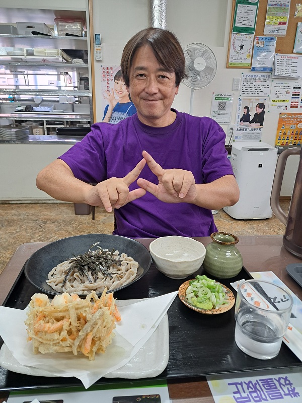 浅野靖典さん