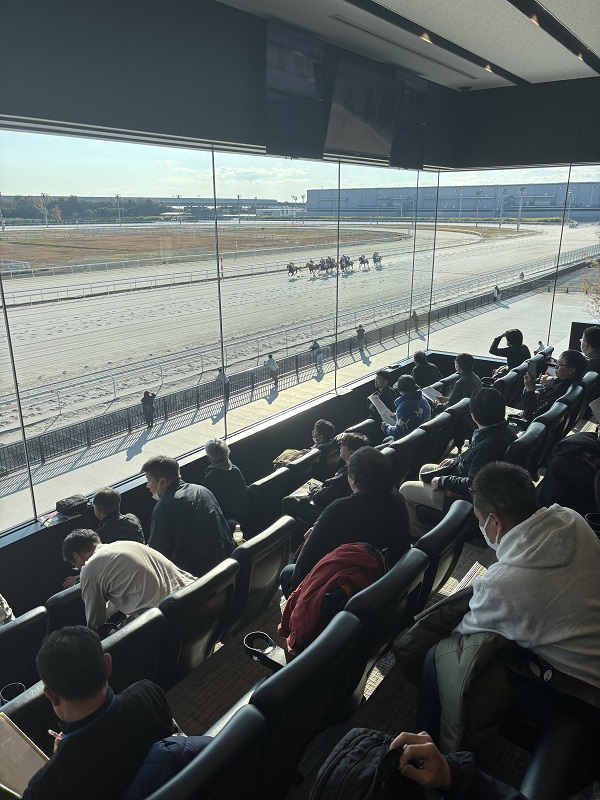 名古屋競馬場のお席