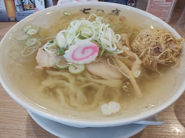 先週の取材前のラーメン