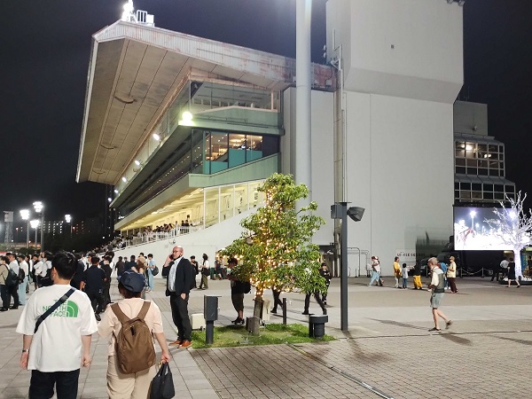 このあたりだと人口密度は薄め