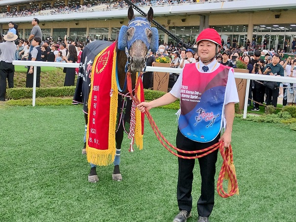 ディクテオンが感動の勝利