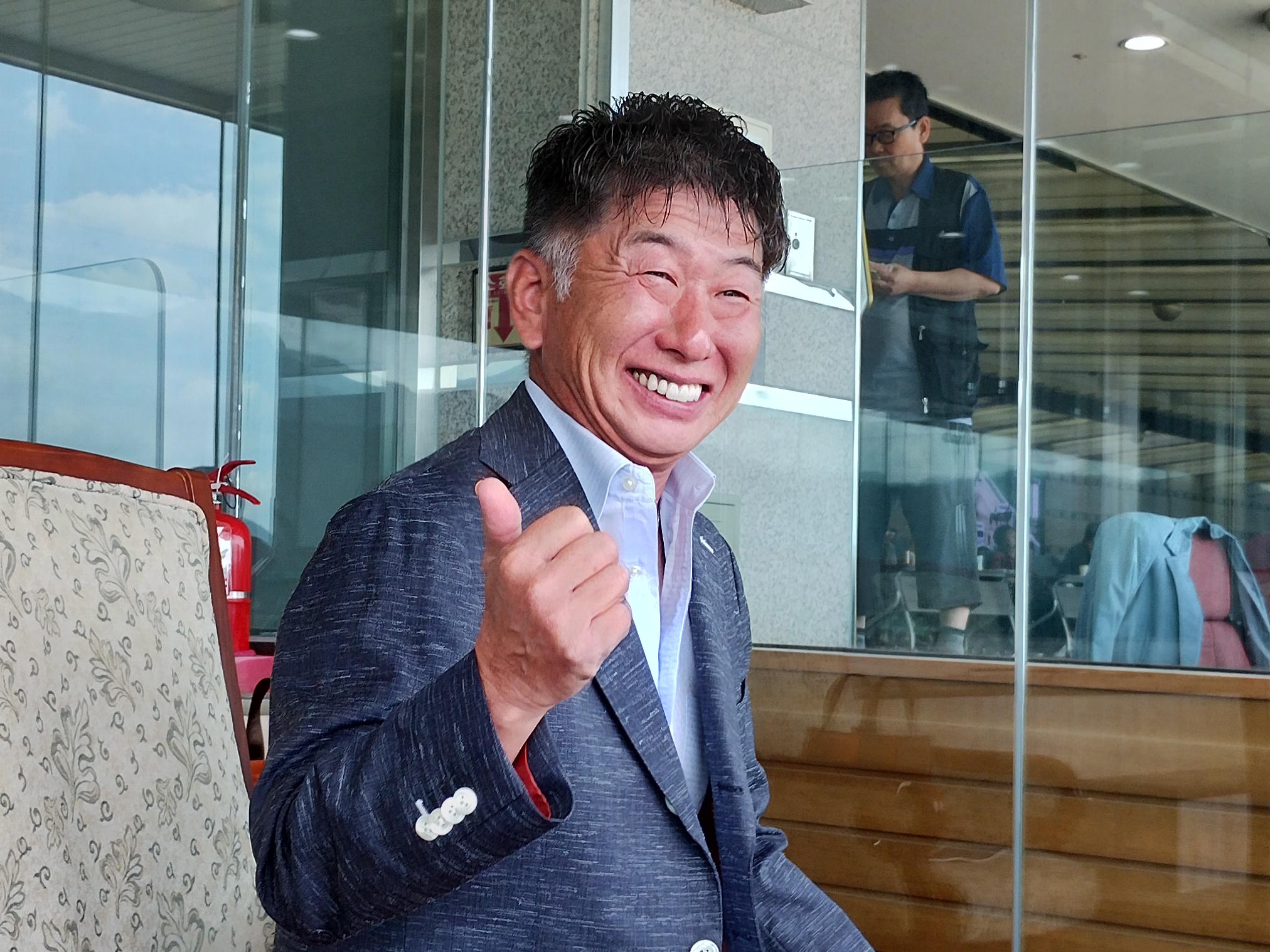 レース3時間前の荒山勝徳調教師