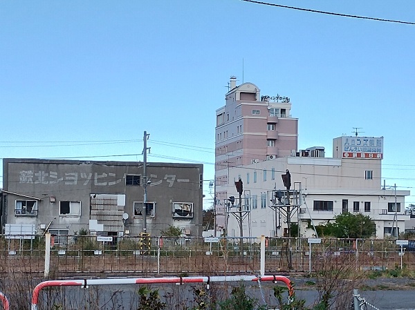 釧路駅の南側から見るハロンズ釧路