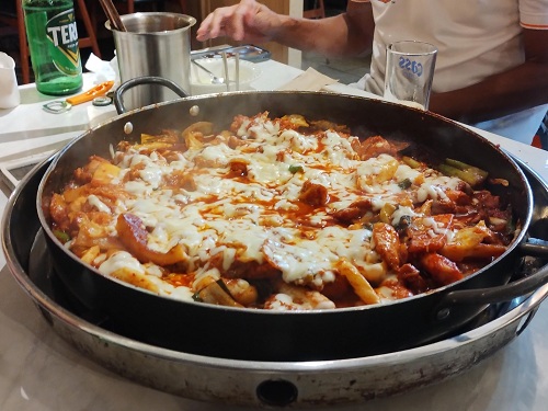 競馬の打ち上げはタッカルビ