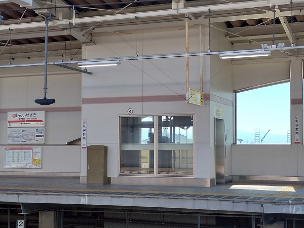 昼間は1時間に1本