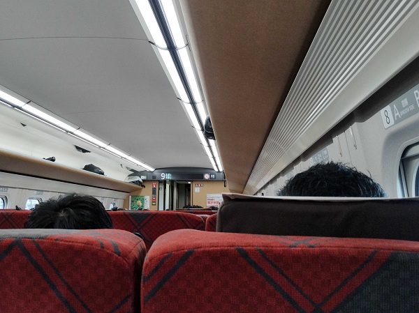 長野までは満席に近かったらしい