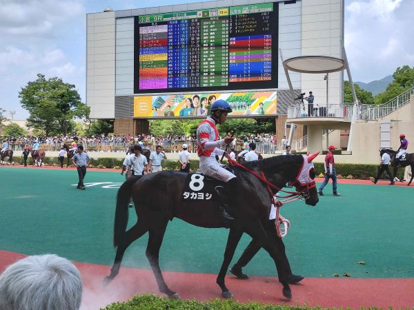 佐賀所属のタカヨシは惜しい2着